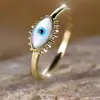 Anillo de ojo azul de pestaña nueva de deseo transfronterizo anillo de personalidad simple nicho lujo ligero elegante anillo al por mayor