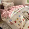 Ins Dibujos Animados Algodón Juego de Cuatro Piezas Funda de Edredón de Algodón Puro Sábana de Cama Transpirable Amigable con la Piel Todas las Estaciones Dormitorio de Estudiantes Juego de Tres Piezas 4