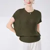 Camiseta Feminina Solta de Manga Curta Leve Respirável Manga Morcego Miyake Plus Size Cobertura Corporal Versátil Top Plissado