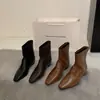 Botas de tacón de cuña elásticas de ajuste ceñido, súper modernas y bonitas para 2026, estilo francés, Botines cortos elegantes Maillard para mujer, principios de otoño