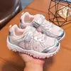 Zapatos deportivos para niños de primavera y otoño, antideslizantes, casuales, versátiles, modernos, zapatos funcionales para niños pequeños