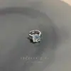 Brinco de Clipe com Zircônia Flash para Mulheres Uso Diário no Trabalho Nicho Versátil Temperamento Exquisito Clipe de Osso da Orelha Sem Furos na Orelha Sensação Avançada Luxo Leve