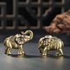 Pequeños adornos de elefante de cobre macizo, elefante de la suerte de tamaño pequeño, piezas de bronce antiguo tallado en cobre, elefante de la fortuna, venta al por mayor de fábrica