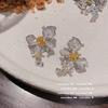 Broche Mariposa Amarillo Ganso Shuying Huguang Diseñador Chapado Color Oro 18K Tesoro Zircón Lazo Gota de Agua Collar