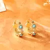 Super Brillantes Zirconitas Cúbicas Turquesa Brazaletes para Oreja de Alta Gama Moda Temperamento Pendientes Individuales Nicho Diseño Único Venta Caliente Accesorios para Pendientes