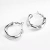 Venta al por mayor de fábrica Moda Pendientes de rombo irregular con pasador de plata 925 Kzc925E019