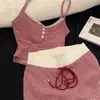 Conjunto de Pijama Listrado Vermelho Estilo Coreano Feminino Verão Top Regata Shorts Reto Solto Nicho Estilo Primavera e Outono
