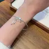 Nuevo Pulsera de Corazón con Diamante Rosa y Moño Plateado para Mujer, Estilo Dulce y Lindo, Accesorios de Pulsera de Alta Gama y Exquisitos