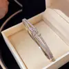 Pulseira Estilo Coreano Ins de Camada Dupla com Laço e Fecho de Zircônia, Pulseira Retrô Exquisita e Fashion com um Toque de Luxo Leve e de Alta Qualidade