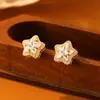 Pendientes Populares de Estrella de Cinco Puntas Super Brillantes Microincrustados para Mujer, Moda de Alta Gama, Estilo Lujo Ligero, Pendientes de Diseño Exquisito, Pendientes Versátiles