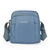 Bolso bandolera deportivo casual para exteriores 2026 nuevo modelo bolso de hombro simple para el día a día bolso cuadrado pequeño vertical versátil de moda para mujer