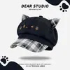Gorra de Niñero Nueva Marrón Linda con Orejas de Gato para Mujer 2026, Primavera y Otoño, Circunferencia de Cabeza Grande, Versátil, Adelgazante de Rostro