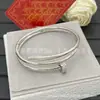 Nuevos Pendientes Chanel Collar de Familia Antigua Pulsera TB Pendientes CD Dior Réplica con Etiquetas Versión Alta Venta al por Mayor de Fábrica