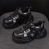 Zapatos de Caminar con Masajeador de Pies de Vibración e Impulso Magnético Multifuncionales para Mujer 2026 Otoño Más Vendidos Suela Gruesa Cuero Genuino Zapatos Tipo Papá