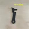 Accesorios para máquina de dobladillo 335: soporte de barra de aguja, pinza de hilo, palanca de resorte de altura uniforme, llave de aguja inversa, barra de dientes, base del tubo de arrastre