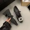 Sapatos de Salto Alto Cinza Chunky Estilo Francês Quadrados com Strass para Mulheres, Sapatos Mary Jane com Forro de Lã para Outono e Inverno
