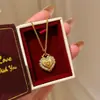 Novo Colar Cadeado de Amor Estilo Chinês para Mulheres, Acabamento Escovado Retrô, Design de Nicho, Luxo Leve, Versátil, de Alta Qualidade e Versátil