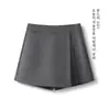 Saia-Short Curta Irregular Cinza para Mulheres Outono 2026 Novo Cintura Alta Emagrecedor Linha A Conjunto Shorts Plissados Calças de Pernas Largas