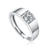 Anillo de Moissanita para Hombre Plata de Ley S925 Chapado en Platino No se Desvanece en Stock Anillo al por Mayor Lujo Ligero de Gama Alta