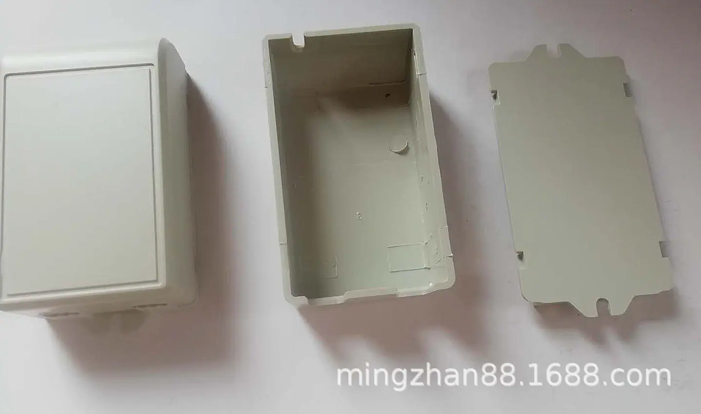 HY-8452,68X42X24,