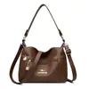 Bolso de Hombro de Cuero Suave Transfronterizo para Mujer 2026 Nuevo Versátil Bolso para Mamá de Mediana Edad con Múltiples Compartimentos y Gran Capacidad Bolso de Hombro Cruzado