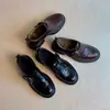 Zapatos Pequeños de Cuero Gruesos Versátiles Estilo Retro para Mujer Negros Punta Redonda Planos Estilo Británico Versión Mocasín para Viajar Cuero Suave Estilo Nuevo
