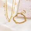 Moda Cruzada Europeia e Americana Versátil Camada Dupla Empilhada Corrente de Coração Aço Inoxidável Metal Banhado a Ouro Conjunto de Colar e Pulseira Mulheres