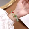 Pulsera de flores de la suerte para mujer 2024, nueva pulsera de cuentas retro, diseño de nicho de lujo ligero, pulsera exquisita