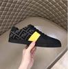 Venta al por mayor 2025 Nuevas Zapatillas Blancas para Hombre Moda Tendencia Estilo Coreano Bloqueo de Color Simple Comercio Exterior Lujo Casual Zapatos para Hombre