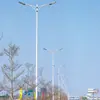 Projeto pré-pago para novas áreas rurais: postes de iluminação pública solar de braço alto e baixo com cabeça dupla 6,8m 10m