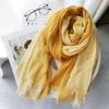 Bufanda de lino y algodón de comercio exterior para mujer, chal de hilo flameado estilo japonés y coreano con degradado de color a juego para otoño e invierno.