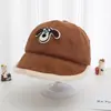 Chapéus de Lã Grossa de Aba Larga para Crianças Outono e Inverno Atacado Novo Estilo Bonés de Beisebol Unissex para Bebês Chapéus Quentes de Desenho Animado Coreano e Japonês
