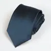 Directo de fábrica ropa formal para hombre moda profesional negocio corbata 8cm patrón de lunares azul nueva corbata para traje