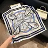 Pañuelo de Seda 70 Cuadrado Moda Coreana de Alta Gama Versátil Profesional Seda Sintética Pequeño Pañuelo de Cuello Estampado Retro Pañuelo de Seda para Mujer