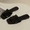 Sandalias Casuales de Moda Estilo Nuevo 2025 con Rejilla de Cristal Cruzadas Talla Grande Punta Cuadrada Abiertas Huecas Chanclas para Mujer