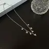 Delicado y Fresco Exquisito Colgante de Corazón de Perla y Cruz para Mujer, Cadena para Clavícula Versátil y de Moda Estilo Vacaciones en la Playa