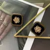 Estilo Chanel retro cuadrado flocado flor botón metálico traje de mujer abrigo de lana abrigo botón decorativo de punto