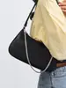 2026 Nuevo Bolso de Cadena de Cuero Suave en Forma de Media Luna, Bolso Vintage de Hombro o Debajo del Brazo para Mujer, Bolso Cruzado de Moda de Nicho Transfronterizo