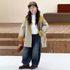 Gabardina para Niña Atuendo de Otoño 2026 Nueva Moda Chaqueta con Capucha para Niños para Primavera y Otoño, Chaqueta de Longitud Media para Niñas Mayores, Moderna
