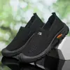 Zapatos Deportivos Transpirables Cómodos de Malla Fly Knit para Hombre al por Mayor Primavera Verano Suela Plana Zapatos Casuales para Caminar Zapatos Deportivos Cómodos para Hombre