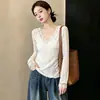 Camisa Jacquard Doce Francesa Gola V Manga Longa Renda Outono 2026 Nova Moda Camada Base Top Rejuvenescedor para Mulheres 13401