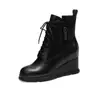 Botas de Cano Curto com Salto Anabela de Couro Novas para o Outono de 2025 para Mulheres, Estilo Britânico, Modernas, Versáteis, com Cadarço, Zíper Lateral, Botas Martin com Solado Grosso