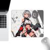 Alfombrilla de Ratón Pequeña Personaje de Anime Juego E-Sports Almohadilla de Escritorio Uso de Oficina Bidimensional Almohadilla para Teclado de Computadora Resistente al Desgaste y Engrosada