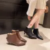 Botines Chelsea de punta transfronterizos para mujer, nueva colección de invierno 2026, botines de tacón fino, botines sencillos primavera/otoño, botines Martin de cuero suave