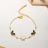 Pulsera de acero inoxidable para mujer, joyería de moda, ligera, de lujo, combinable con todo, con diseño de mariposa de alta gama.