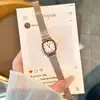 Relógio Feminino Clássico Retrô Estilo Coreano Simples Casual Moderno Pequeno Personalizado Relógio de Estudante Pulseira de Malha Quadrada