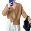 Prenda de punto versátil con cuello en V para mujer 2025 Otoño Nuevo Cárdigan tejido K-Style Color puro Elegante Ajustado Corto