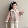 Ropa de abrigo para niñas, nueva colección otoño/invierno 2026, elegante abrigo de piel sintética, conjunto de primavera para bebé niña, suéter top para niños