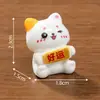 Micropaisaje creativo con un lindo gato de la suerte, accesorios de decoración DIY, mini consola de escritorio para coche, pequeños adornos.