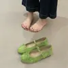 Primeiro Encontro com os Novos Sapatos Mary Jane Estilo Francês para Mulheres Primavera/Verão 2026, Apresentando um Laço e Adequados para Combinar com Saias
